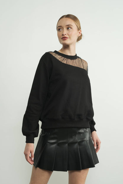 CREWNECK SWEATER W ASSYMETRICAL TULLE SHOULDER