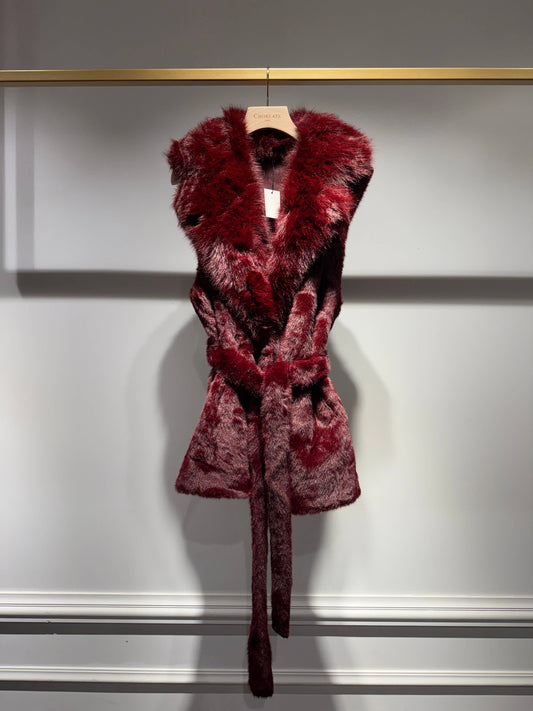 Bordeaux Sleeveless faux fur lapel collar jacket