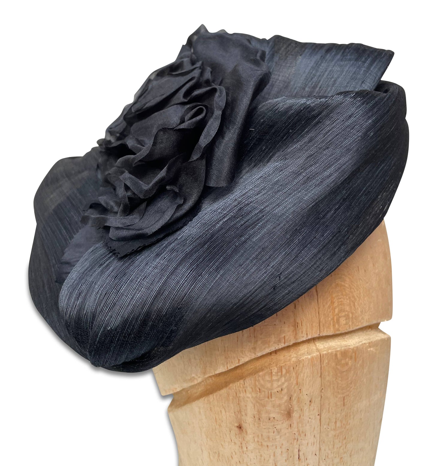 Cynthia - Black Silk Abaca Fascinator